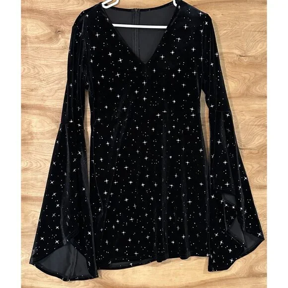 Cider Velvet V Neck Flare Bell Sleeve Sun Moon Celestial Dress Black SZ L - Picture 2 of 9